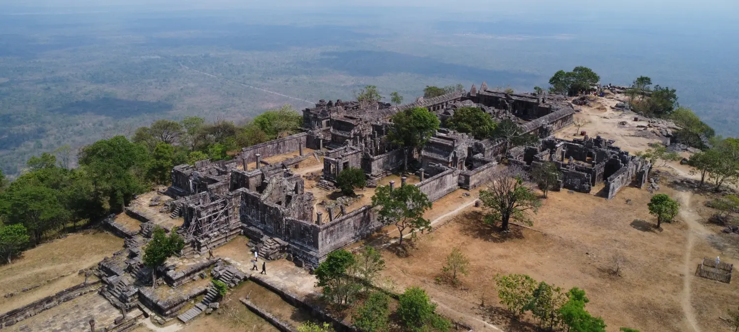 CONFLIT THAÏLANDE - CAMBODGE 2025 | CE QUE LES VOYAGEURS DOIVENT SAVOIR 